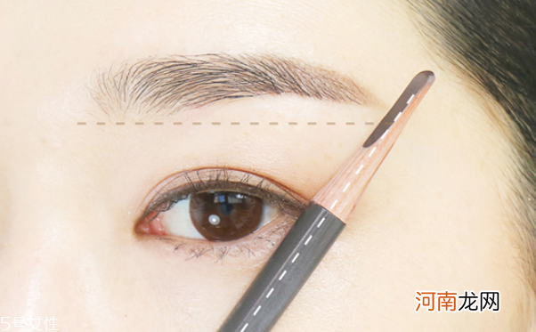 秋天画什么眉毛好看 眉毛画法教程