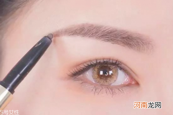 秋天画什么眉毛好看 眉毛画法教程