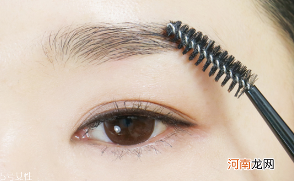 秋天画什么眉毛好看 眉毛画法教程