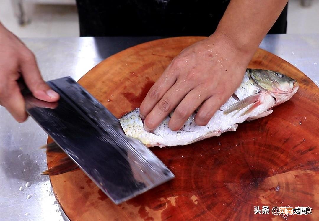 家常蒸鱼的做法窍门 蒸鱼怎么做好吃又简单