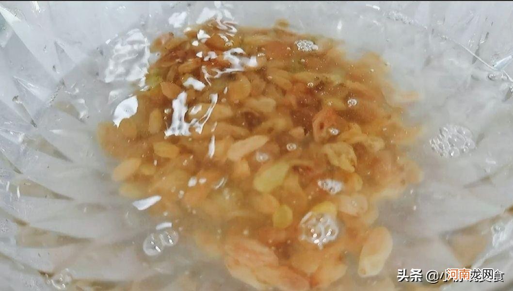 葡萄干的吃法食谱 葡萄干怎么吃最有营养