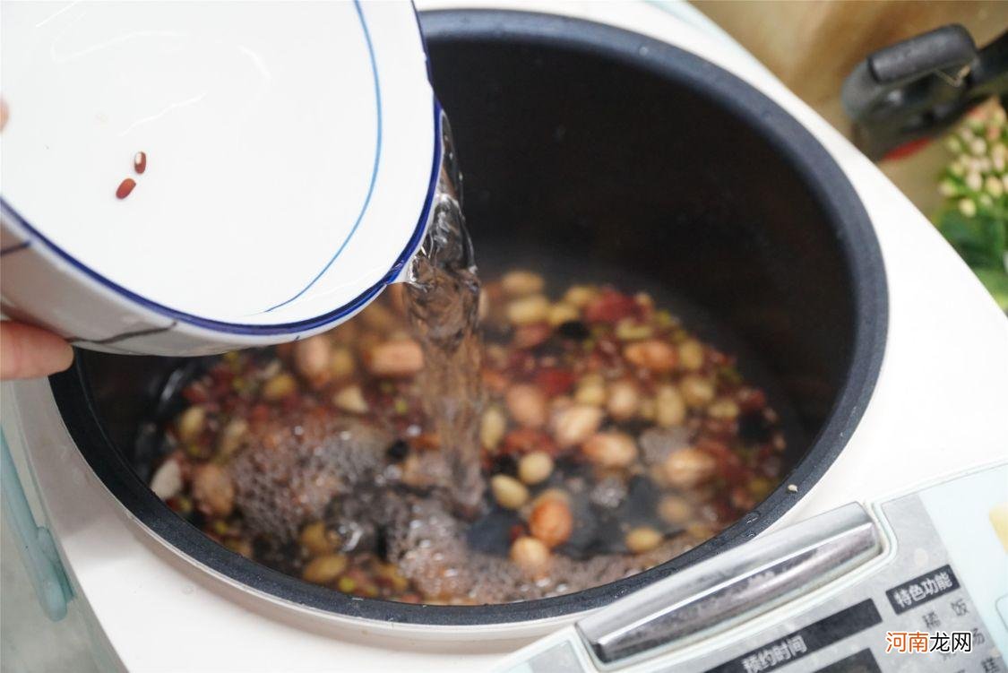 腊八粥制作步骤和腊八节的历史由来 腊八粥食材有几种