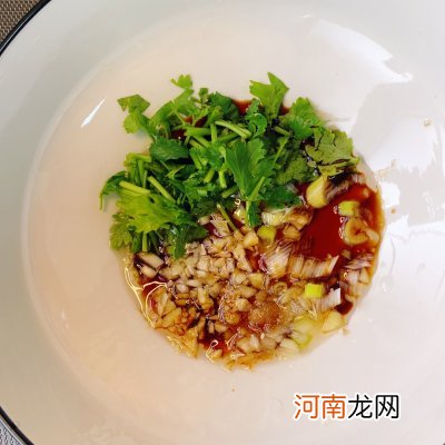 鸡汤面的家常做法步骤 鸡汤面的做法窍门