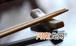 自己弄断筷子预示着什么