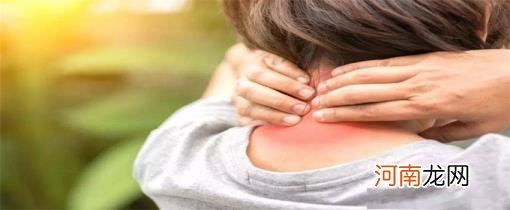 5招缓解肩甲肩颈疼痛