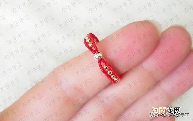 红绳戒指的编法教程 戒指怎么编红绳方法介绍