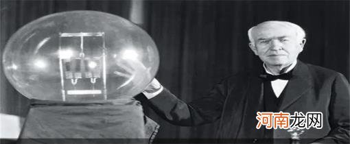 灯泡是爱迪生发明的吗
