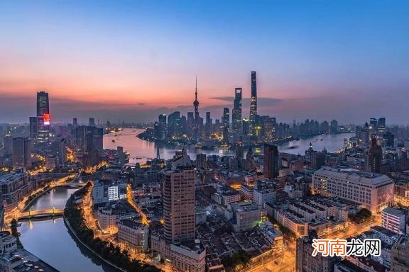 上海哪年从江苏划分出去 上海的面积有多大