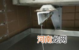 空调排水管漏水是安装造成的吗