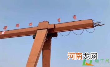 跨度6米的梁柱子一般多大