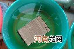 为什么贴瓷砖要先浸水30分钟