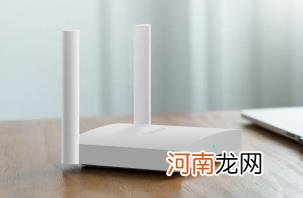 wifi路由器放在床底辐射大吗