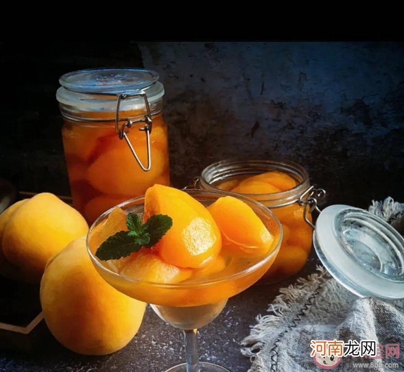 黄桃罐头|黄桃罐头中的石头有什么作用 黄桃罐头在家怎么做