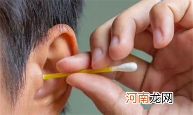 蟑螂会爬到熟睡的人身上吗