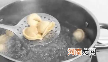 饺子要冷水下还是热水