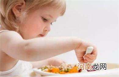 怎样培养孩子自己吃饭的能力