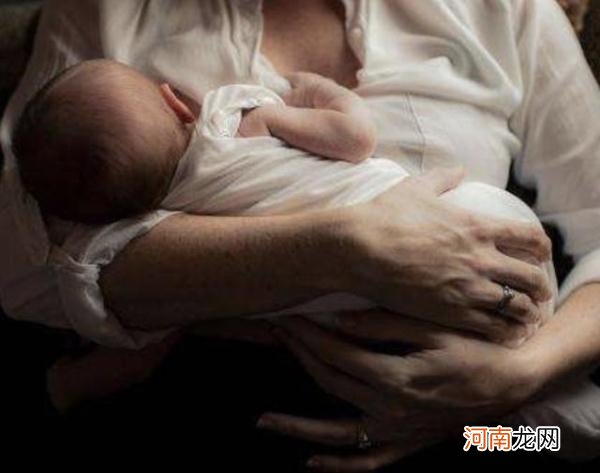 哺乳期不能吃什么 如果哺乳期吃韭菜对奶水有影响吗