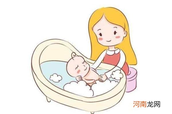 给宝宝洗澡的正确方法步骤 婴儿洗澡的正确步骤是什么